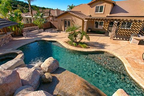 3299 Hidden Estate Ln, Escondido, CA 92027 photo 1