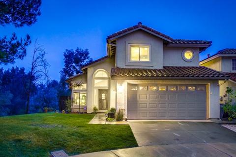 329 Valleytree Pl, Escondido, CA 92026 photo 2