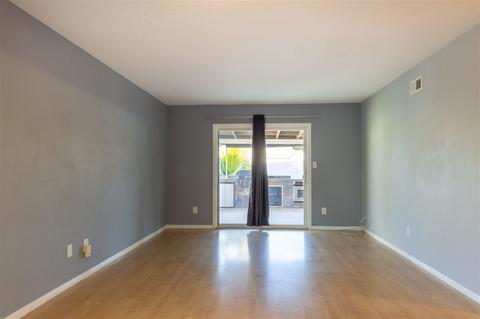 4904 Roja Dr, Oceanside, CA 92057 photo 11