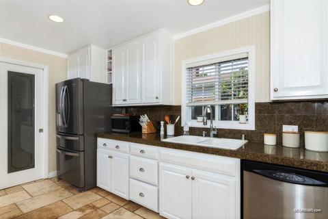 176 Parnassus Cir, Oceanside, CA 92054 photo 10