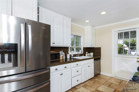 176 Parnassus Cir, Oceanside, CA 92054 photo 11