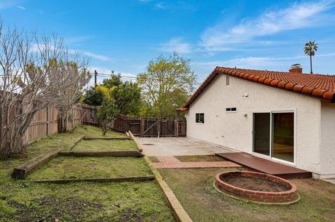 1612 Watson Way, Vista, CA 92083 photo 20