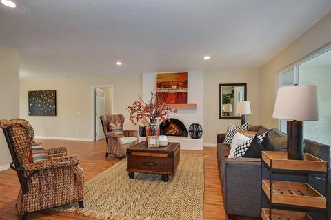 1612 Watson Way, Vista, CA 92083 photo 3