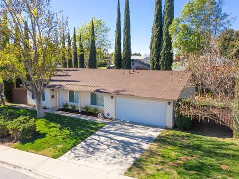 1802 Donalor Dr, Escondido, CA 92027 photo 2