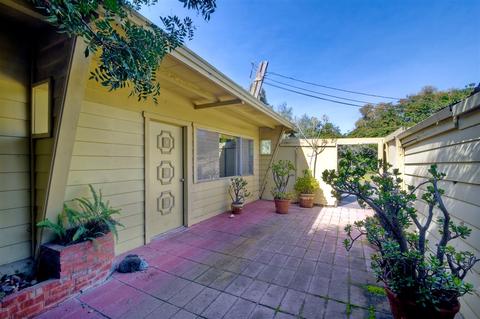 2717 Wilson, Carlsbad, CA 92008 photo 2