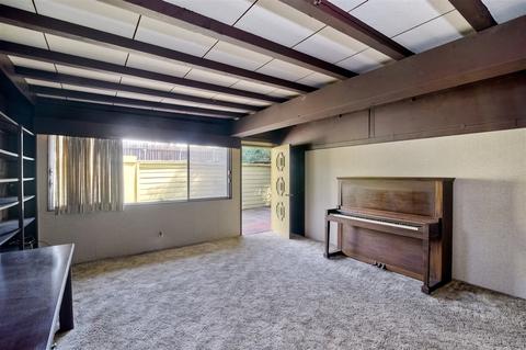2717 Wilson, Carlsbad, CA 92008 photo 9