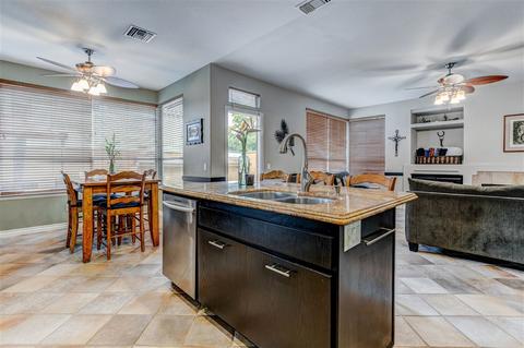 598 Padrone Pl, Chula Vista, CA 91910 photo 11