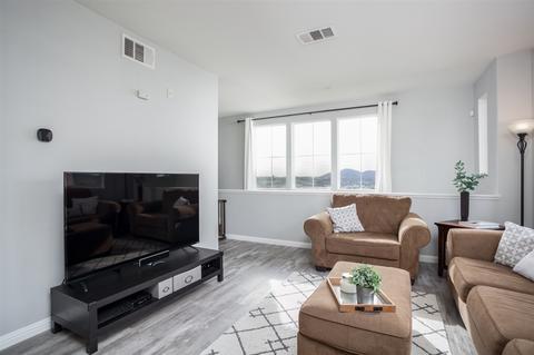 1213 Calabria St, Santee, CA 92071 photo 4