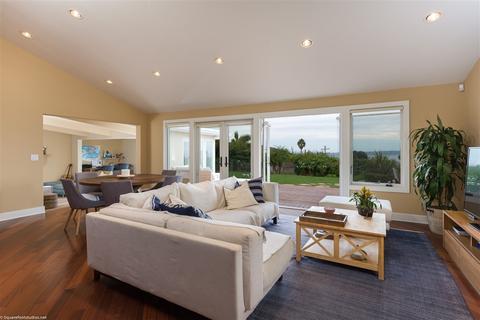 941 Newkirk, La Jolla, CA 92037 photo 4