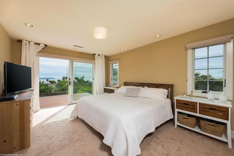 941 Newkirk, La Jolla, CA 92037 photo 2