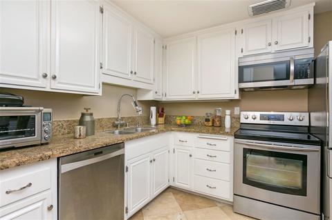 7811 Eads Ave #110, La Jolla, CA 92037 photo 7