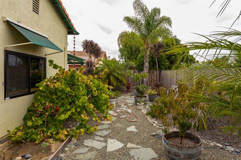 3385 Hollowtree Dr, Oceanside, CA 92058 photo 20