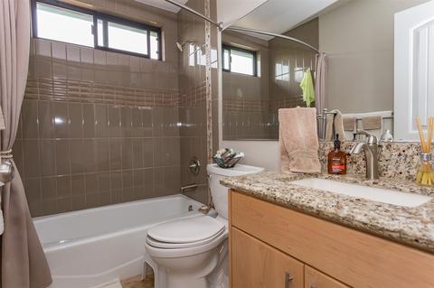 3385 Hollowtree Dr, Oceanside, CA 92058 photo 14