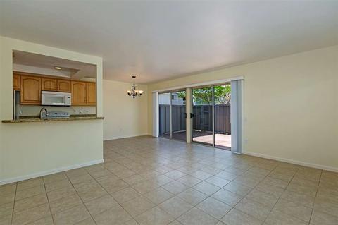 4261 Arcata Bay Way, Oceanside, CA 92058 photo 4