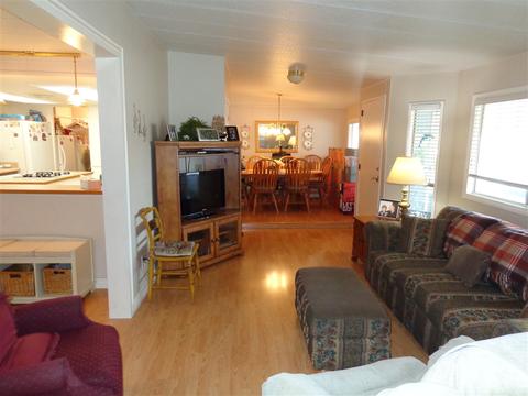 199 Bright Creek Ln, Oceanside, CA 92056 photo 5