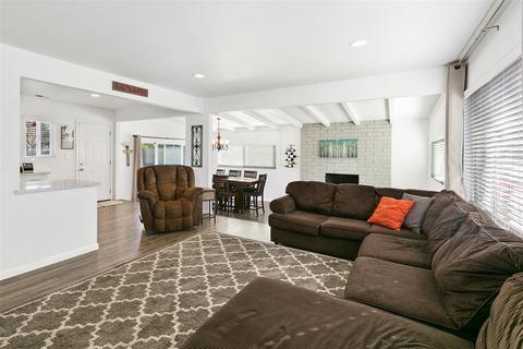 2122 Mountain View Dr, Escondido, CA 92027 photo 3