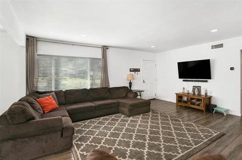 2122 Mountain View Dr, Escondido, CA 92027 photo 5