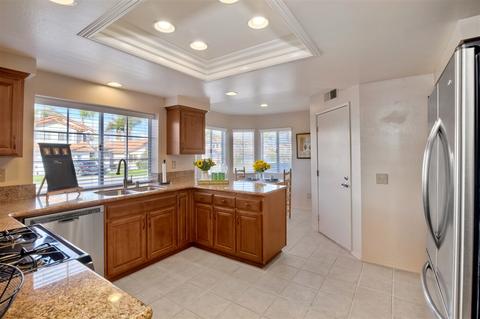 1819 Timber Trl, Vista, CA 92081 photo 9