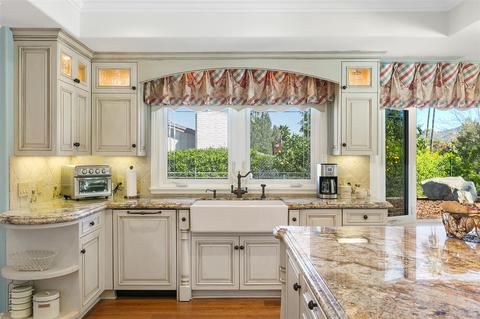 16515 Corte Paulina, Poway, CA 92064 photo 8