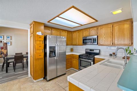 6846 Watercourse Dr, Carlsbad, CA 92011 photo 9