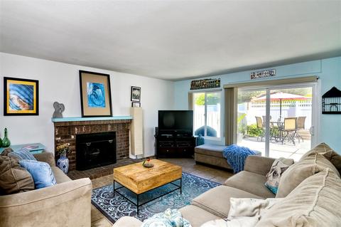 6846 Watercourse Dr, Carlsbad, CA 92011 photo 11