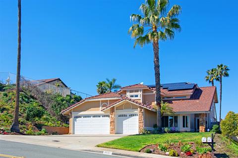 2561 Wind River Rd, El Cajon, CA 92019 photo 2