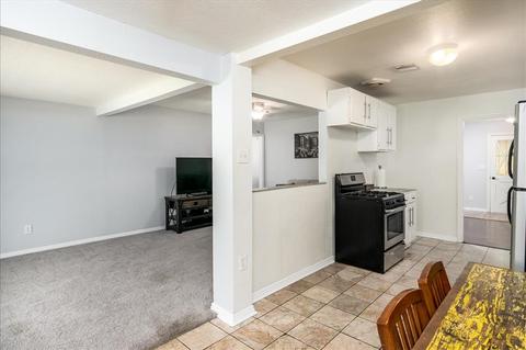 6311 Severin Dr, La Mesa, CA 91942 photo 10