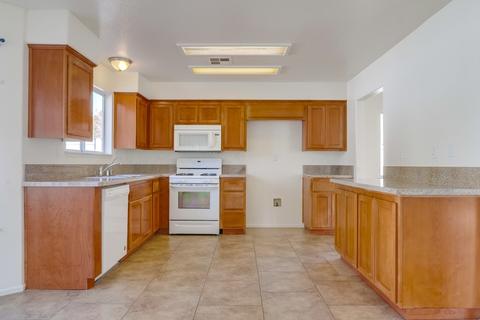 40499 Clear Light Rd, Temecula, CA 92591 photo 9
