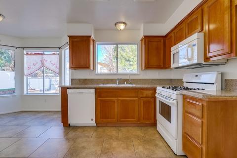 40499 Clear Light Rd, Temecula, CA 92591 photo 11