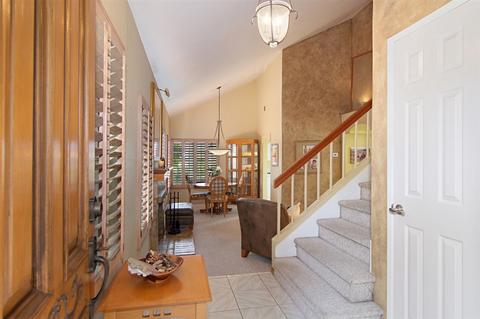 12175 Via Serrano, El Cajon, CA 92019 photo 5
