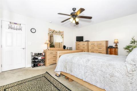 1045 Peach Ave #13, El Cajon, CA 92021 photo 15