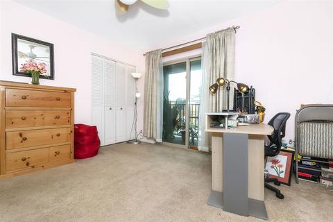 1045 Peach Ave #13, El Cajon, CA 92021 photo 18
