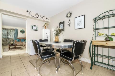 1045 Peach Ave #13, El Cajon, CA 92021 photo 8