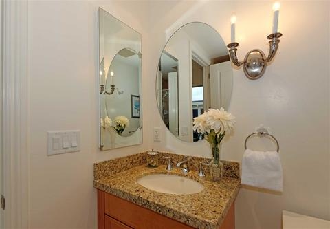 1040 Genter St # 202, La Jolla, CA 92037 photo 15