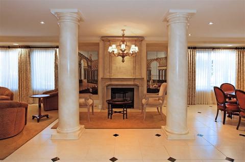 1040 Genter St # 202, La Jolla, CA 92037 photo 21