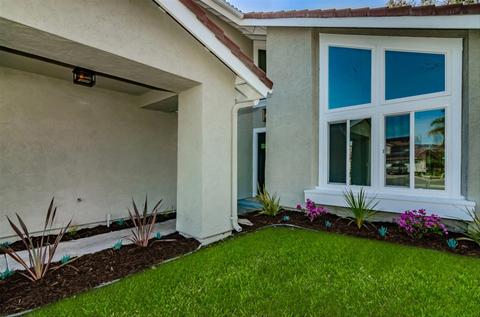 8864 Cambridge Ct, Lakeside, CA 92040 photo 2
