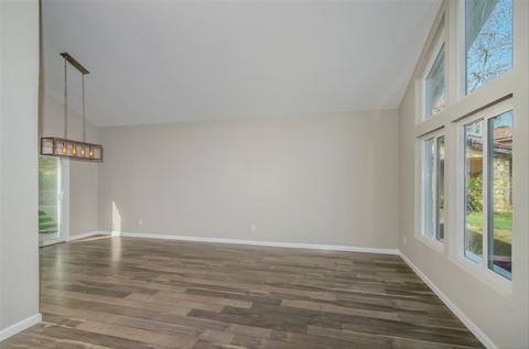 8864 Cambridge Ct, Lakeside, CA 92040 photo 4