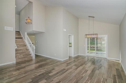 8864 Cambridge Ct, Lakeside, CA 92040 photo 3