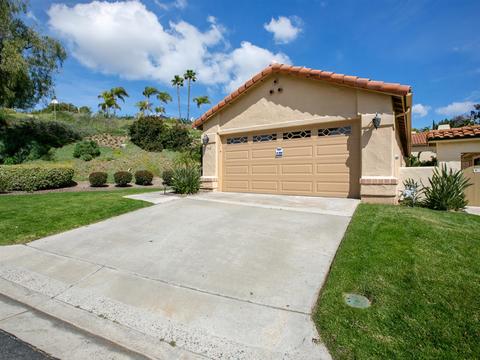 3748 Aries Gln, Escondido, CA 92025 photo 2