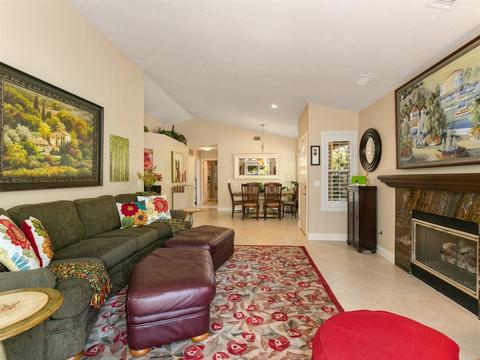 3748 Aries Gln, Escondido, CA 92025 photo 6