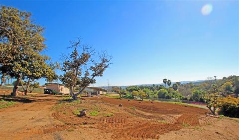 31037 Via Puerta Del Sol, Bonsall, CA 92003 photo 17