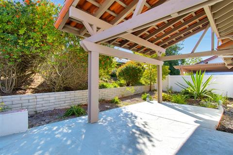 5041 Santorini Way, Oceanside, CA 92056 photo 23