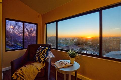 213 Stage Coach Rd, Oceanside, CA 92057 photo 1