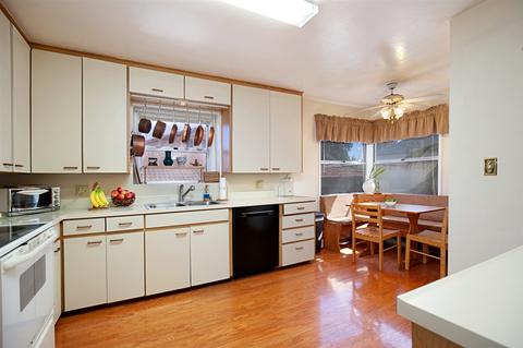 3950 Kenwood Dr, Spring Valley, CA 91977 photo 10