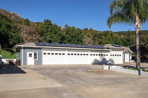 1847 Cloverdale Rd, Escondido, CA 92027 photo 5