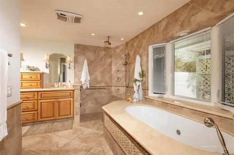 1847 Cloverdale Rd, Escondido, CA 92027 photo 18
