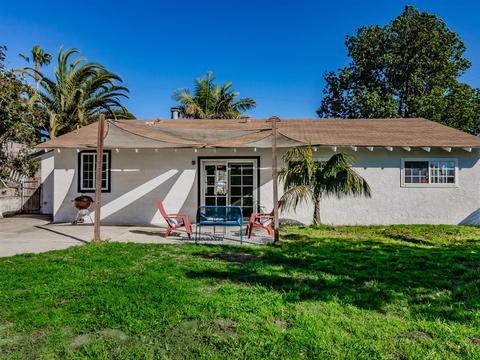 325 Camelot, Oceanside, CA 92054 photo 21