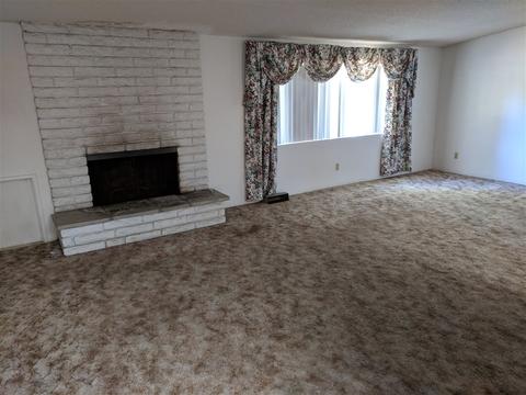 1481 Calico Ln, Escondido, CA 92029 photo 4