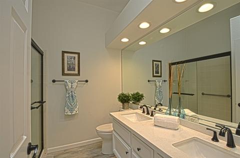 4762 Collinos Way, Oceanside, CA 92056 photo 8