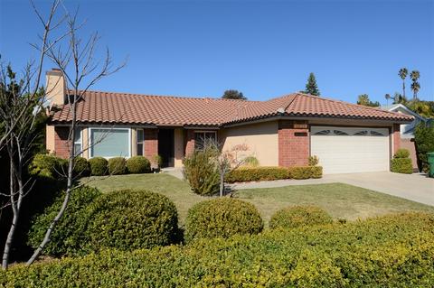 4840 Meadowbrook Dr, Oceanside, CA 92056 photo 1